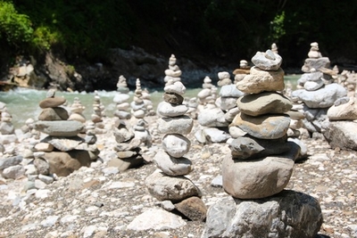 stone_park_stones_stack_stacked_stones_shaky_water_pebbles