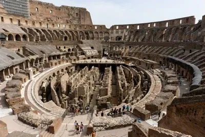 The Colloseum in Rome by Andrei Popescu on Unsplash