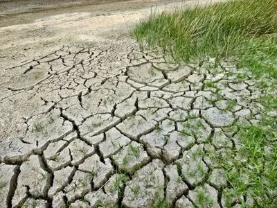 Climate Change Drought by jodylehigh on needpix